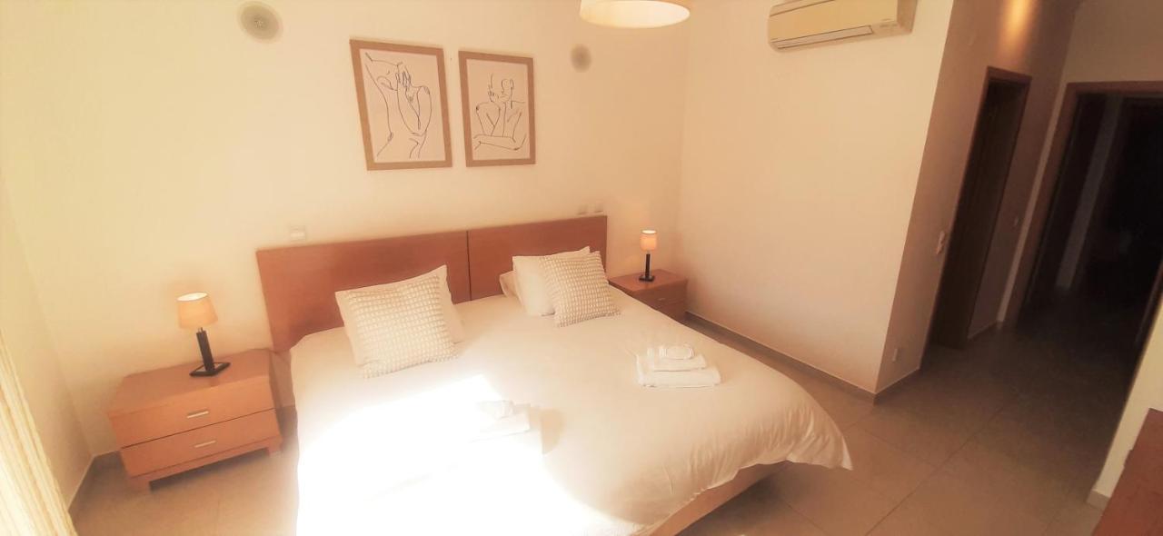 Apartamento Buganvilia Lagos Exterior photo